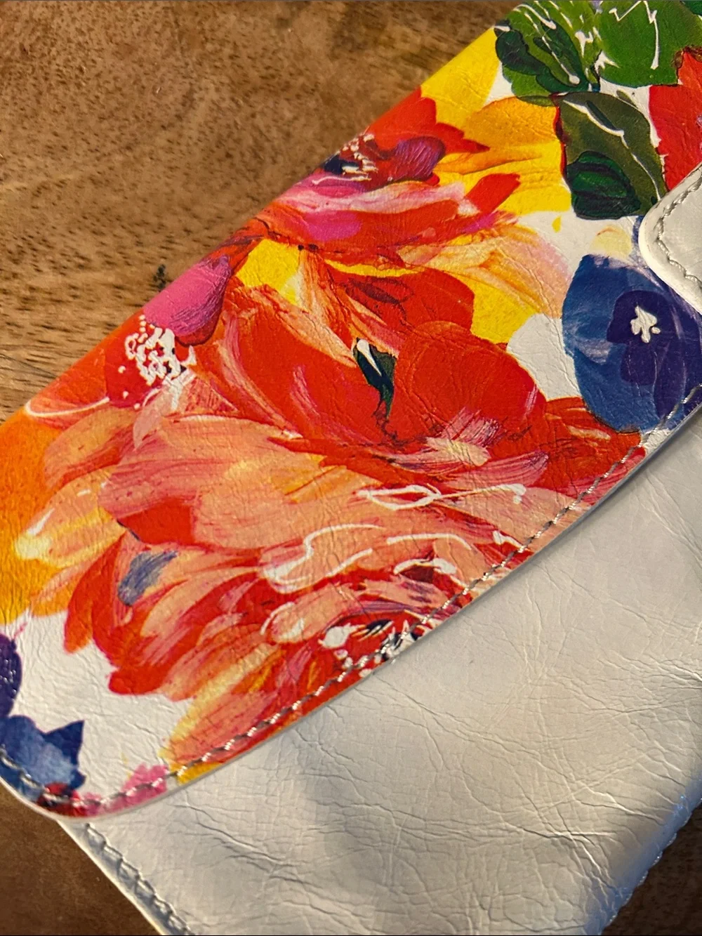 Maurizio Taiuti White Clutch with Vibrant Floral Flap Italy